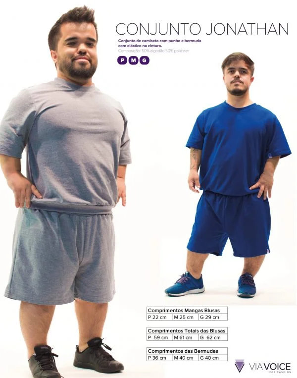 foto de duas pessoas com nanismo com camiseta e shorts de malha