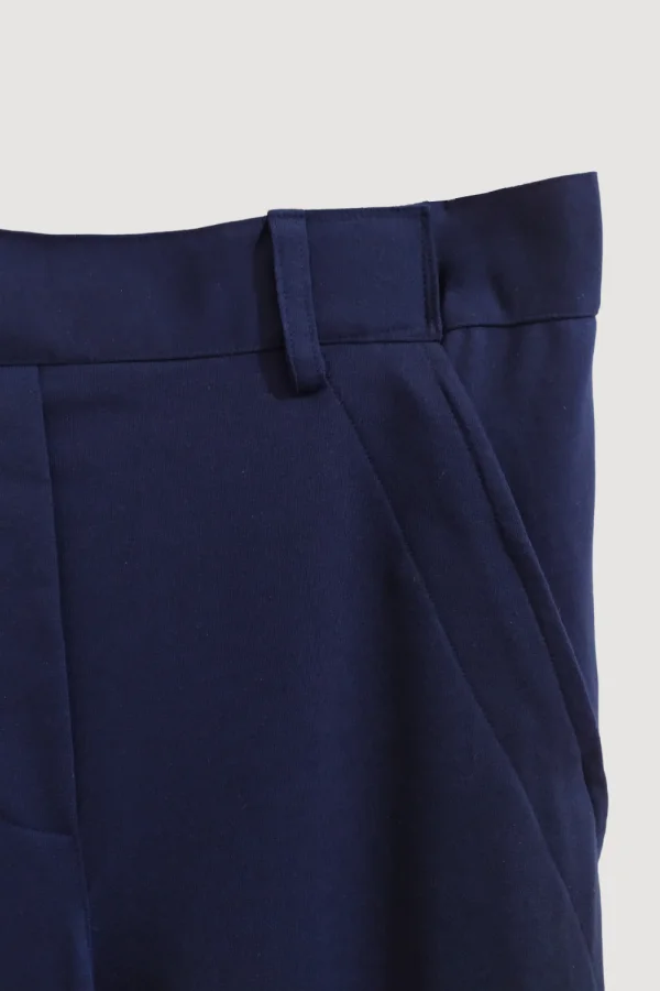 CALÇA PRATICIDADE COM ABERTURA FRONTAL