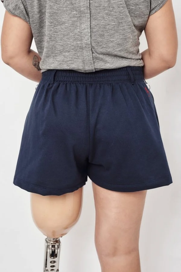 SHORTS ADAPTADO COM ZÍPER NAS LATERAIS